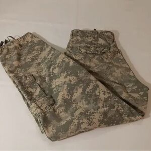 Men's Digital Camo Cargo Pants - Green